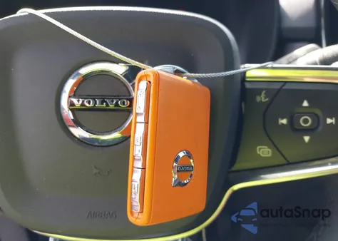 2023 Volvo Xc40 Recharge Pure Electric Twin Ultimate из США, поврежденный, VIN YV4ED3UM2P2962563